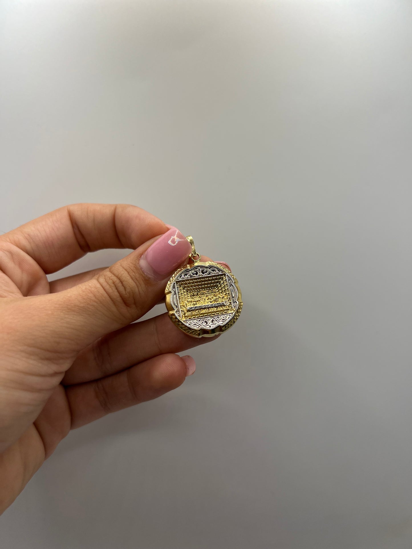 Pendant