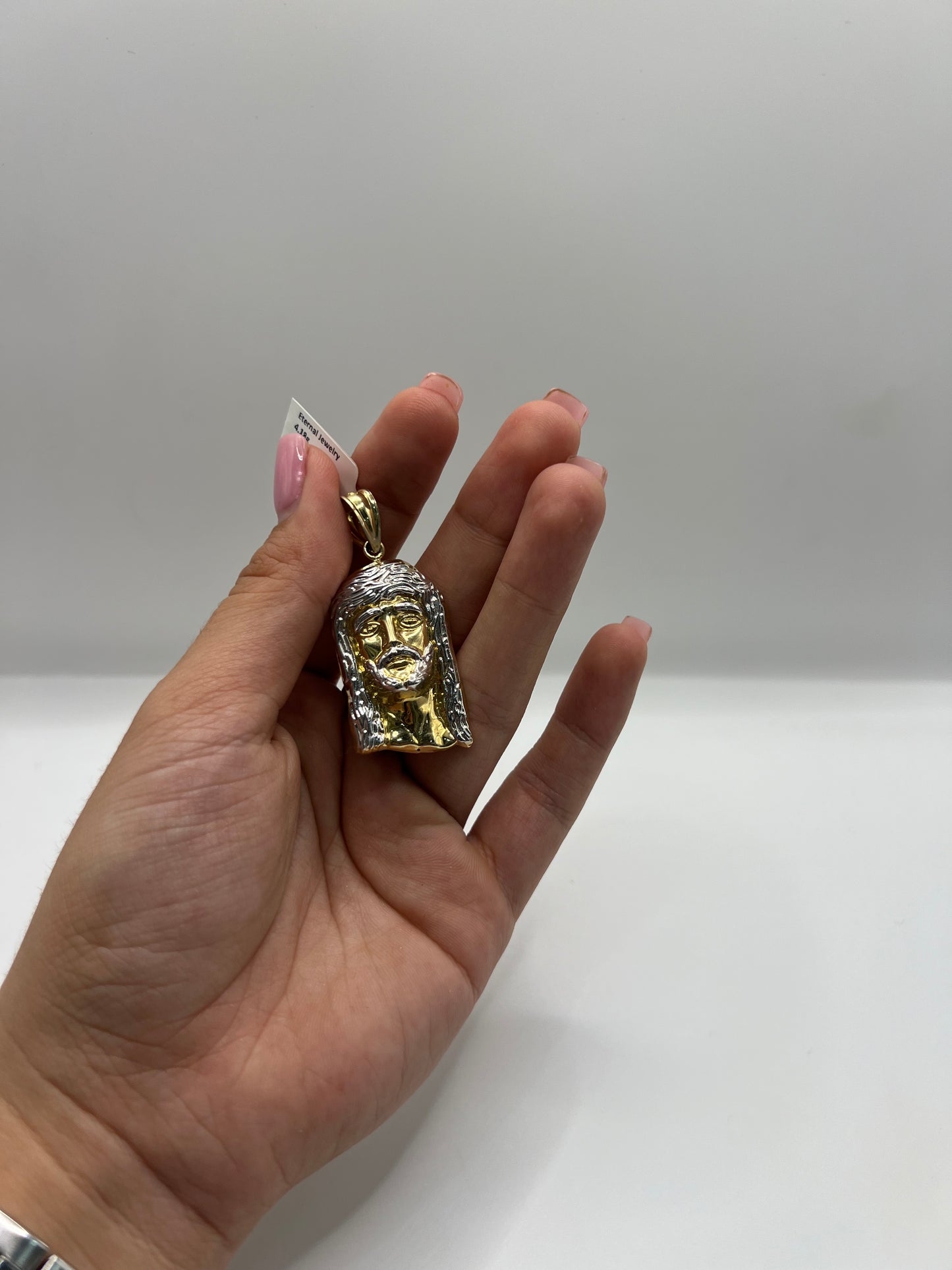 Pendant